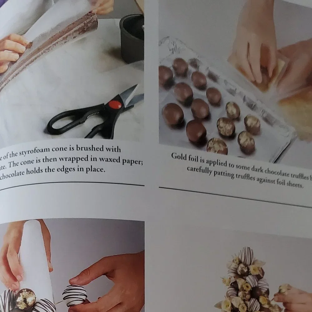 Bon Appetti Christmas Cookbook